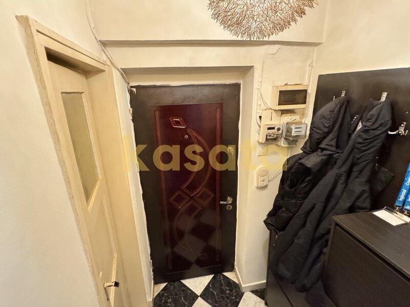 Doua camere, langa Parcul Floreasca, parter